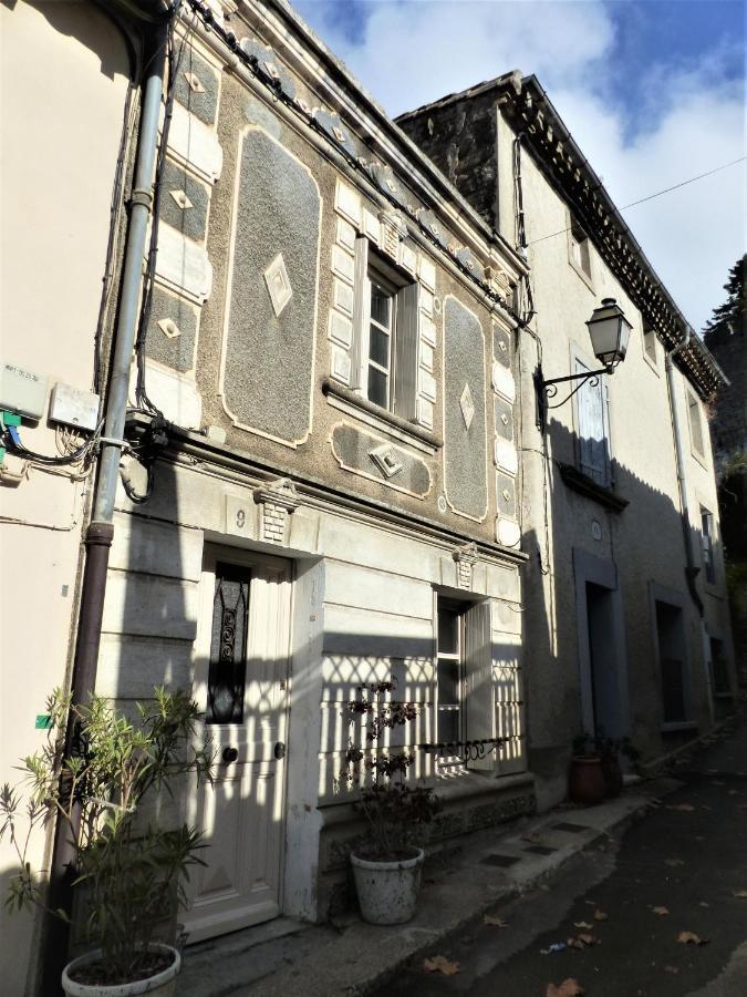 Maison Des Remparts Nichee Sous La Cite 卡尔卡松 外观 照片